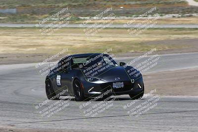media/May-12-2024-OnGrid (Sun) [[7455ef9f94]]/Group 2 Yellow/Session 3 (Hero Shots)/